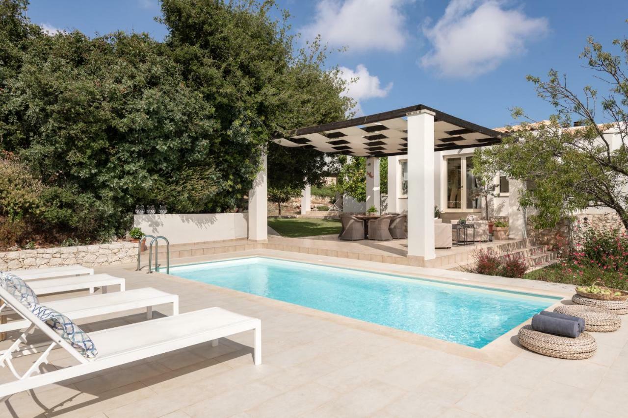 Levantes Luxury Home - Nature Inspired, Pool & Bbq, By Thinkvilla Prinés Dış mekan fotoğraf